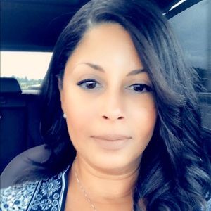 Meet your Posher, Aileen